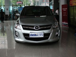 Mazda8实拍图