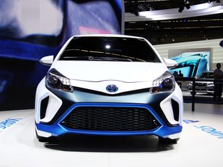 雅力士(海外)图片