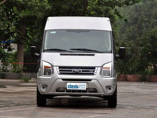 2013款 2.4T 柴油 豪华型长轴中顶Duratorq