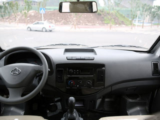 1.5L 手动 舒适型DAM15R 2013款