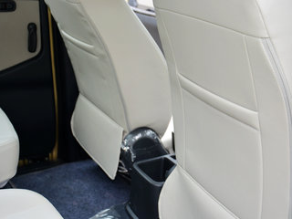 2015款 欧诺 1.5L 手动 豪华型