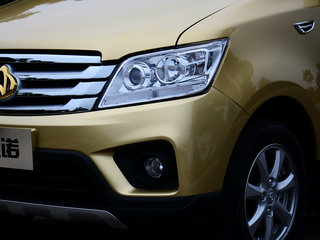 2015款 欧诺 1.5L 手动 豪华型