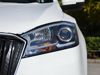 宝沃BX7图片