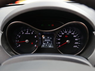 海马S5青春版图片