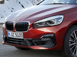 宝马2系多功能旅行车图片