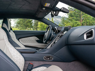 阿斯顿·马丁DBS图片