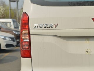 五菱宏光V图片