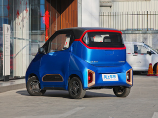 车辆左后45度视角