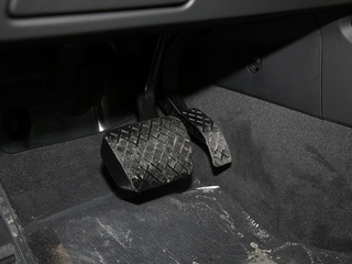 奥迪A6L新能源图片