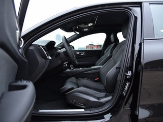 沃尔沃S60新能源图片