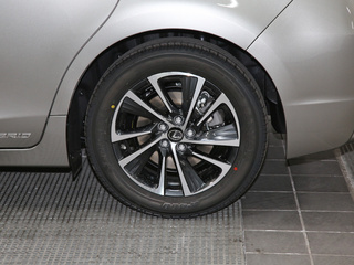 雷克萨斯CT图片