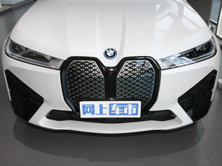 宝马iX图片