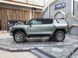 HUMMER EV SUV图片