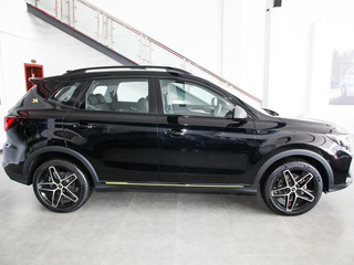 荣威RX5新能源图片