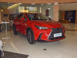 雷克萨斯NX图片