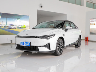 小鹏汽车P5图片