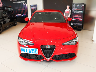 Giulia朱丽叶图片