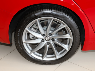 Giulia朱丽叶图片