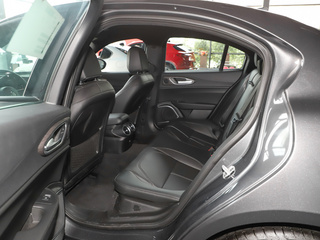 Giulia朱丽叶图片