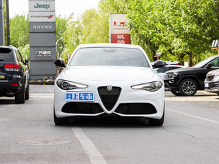 Giulia朱丽叶图片