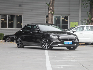 奔驰E级新能源图片