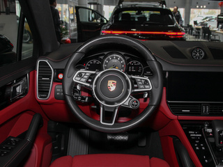 Cayenne新能源图片