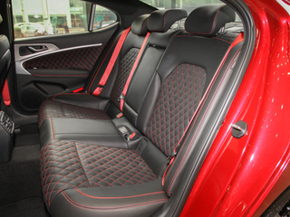 捷尼赛思G70图片