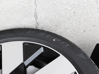 沃尔沃XC60新能源图片