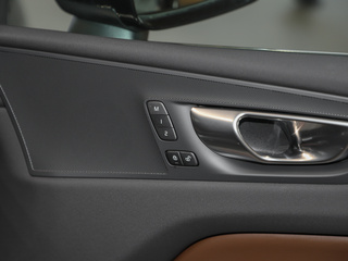 沃尔沃XC60图片