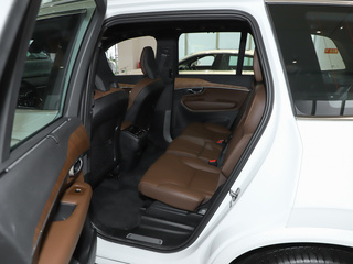 沃尔沃XC90图片
