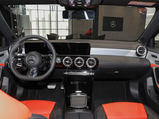 奔驰A级AMG(进口)图片