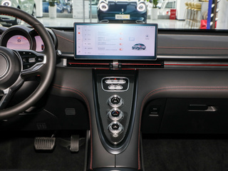 欧拉闪电猫图片