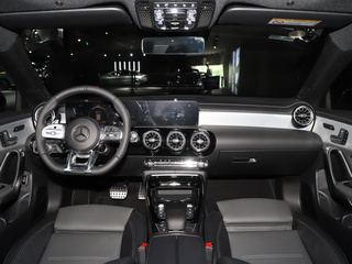 奔驰CLA级AMG图片