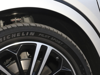 小鹏汽车G6图片