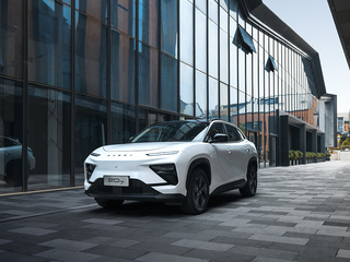 奇瑞舒享家图片