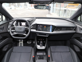 奥迪Q5 e-tron图片