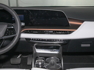 凯迪拉克GT4图片