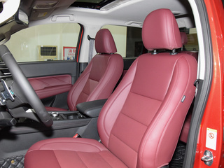 炮越野皮卡图片