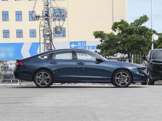 英仕派新能源图片