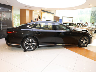 雷克萨斯LS图片