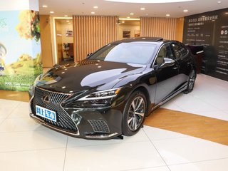 雷克萨斯LS图片