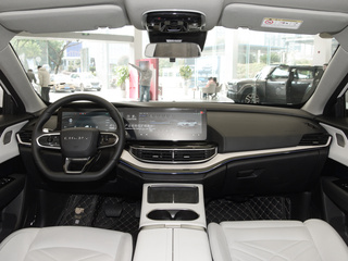 奇瑞舒享家图片