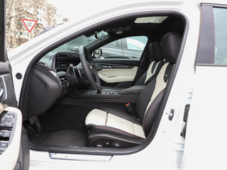 凯迪拉克CT5图片