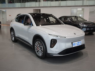 蔚来EC6图片