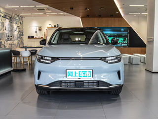 零跑C11图片