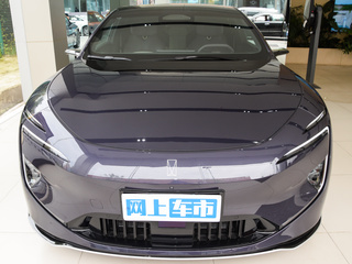 阿维塔12图片