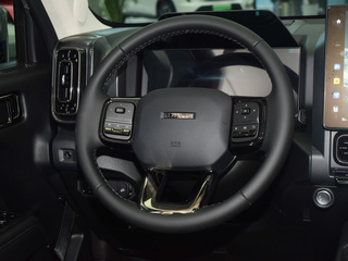 哈弗猛龍新能源圖片