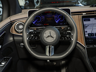 {奔馳EQE SUV}圖片