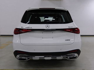 奔驰GLC新能源图片