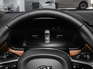 沃尔沃S90新能源图片